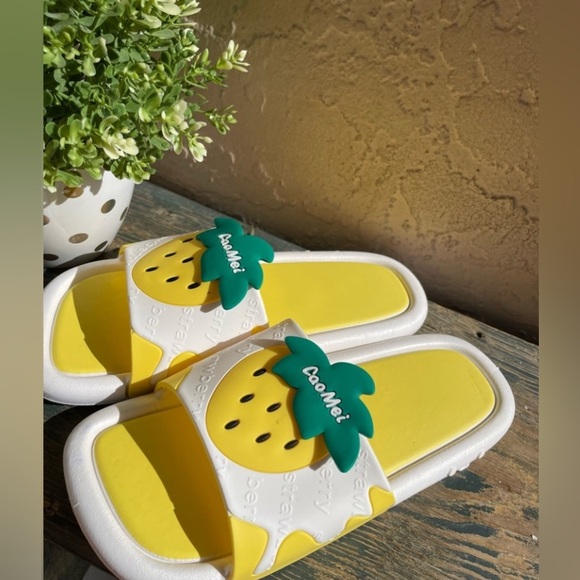 NWT NWT Summer Pineapple Flip Flops Non-Slip Big Kids Size 3.5US( (8.5’inch) - Picture 14 of 17